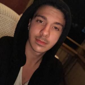 Meet your Posher, Devon